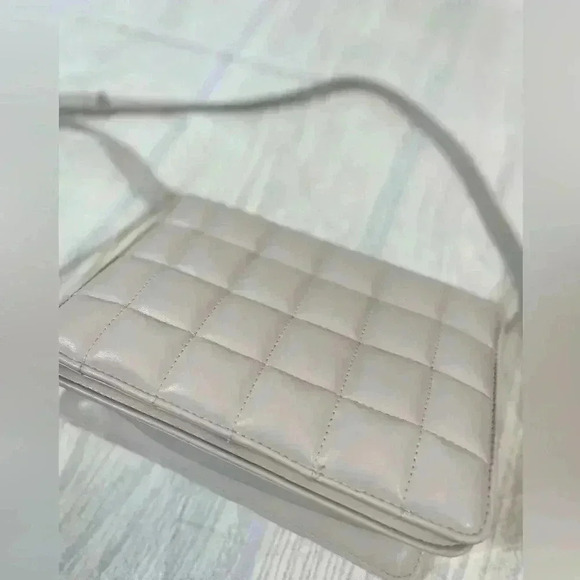 H&M Stella Crossbody shoulder bag purse quilted beige snap classic blogger fav - Picture 1 of 10